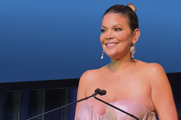 Public speaker Aida Rodriguez speaks at the Multicultural Media Correspondents Dinner. This is an example of finding a great speaker for your event.